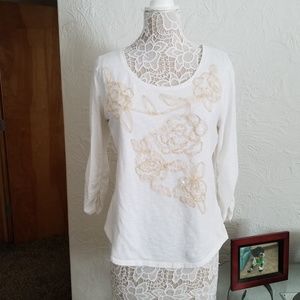 Style & Co 3/4 length sleeve w/front trim.